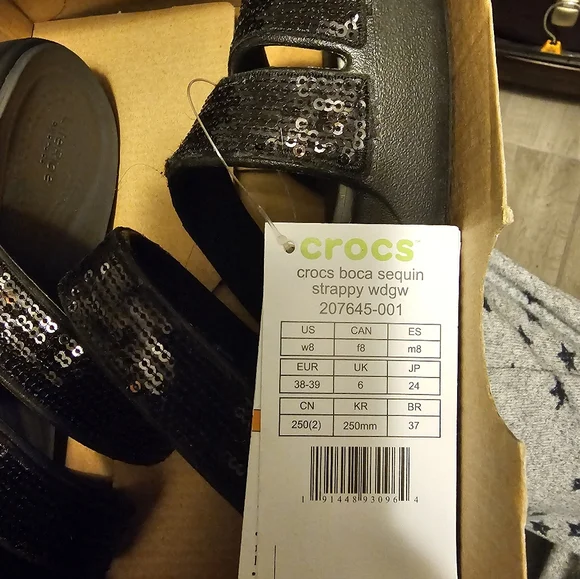 Crocs Women's Boca Sequins Strappy Wedge Sandals, Black Size 8. Brand New - Picture 9 of 10